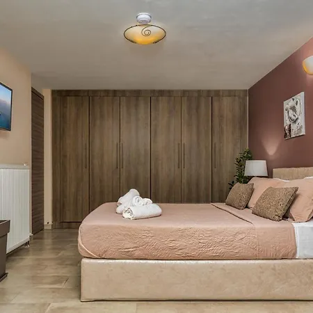 Dionysios Apartamento *